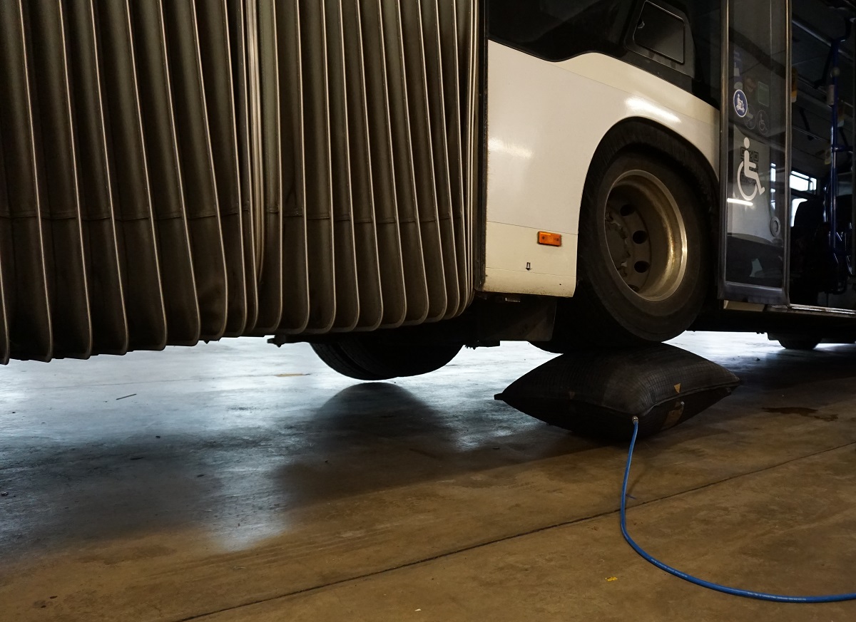 Heben von Nutzfahrzeugen